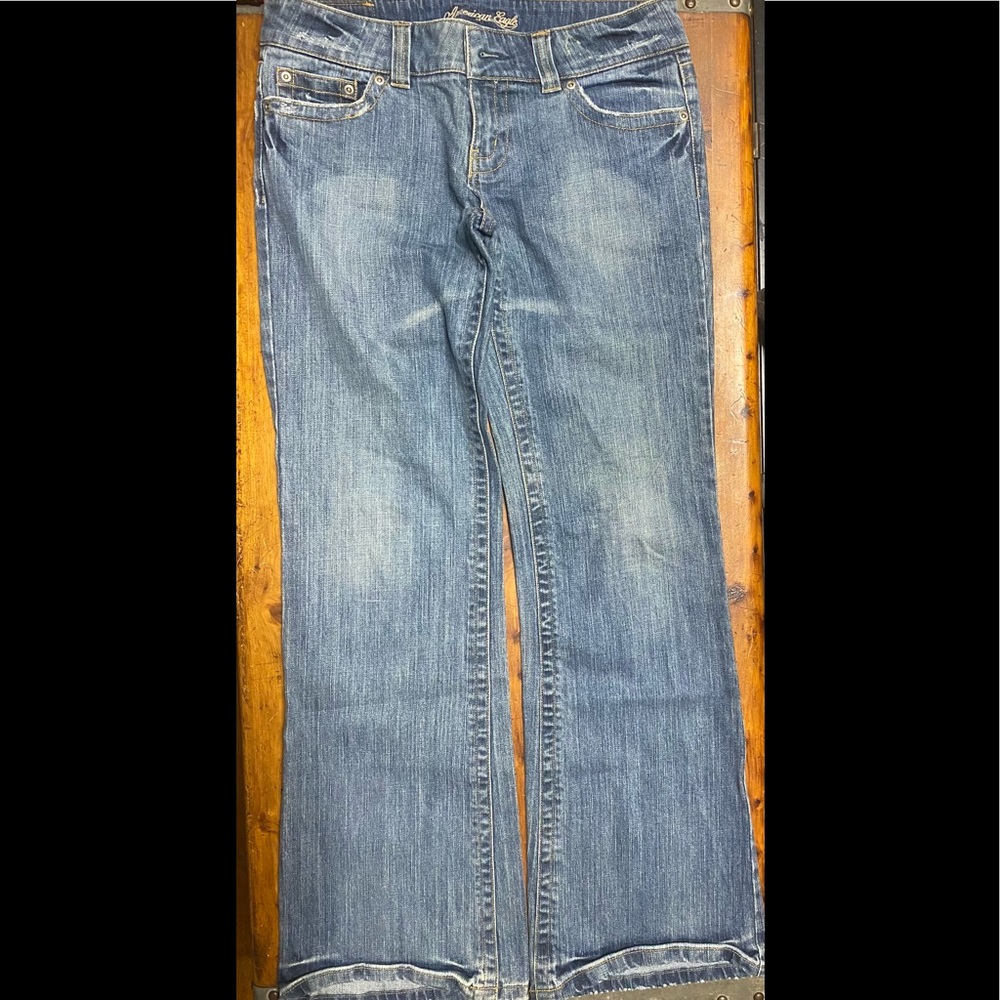 American eagle straight leg jeans